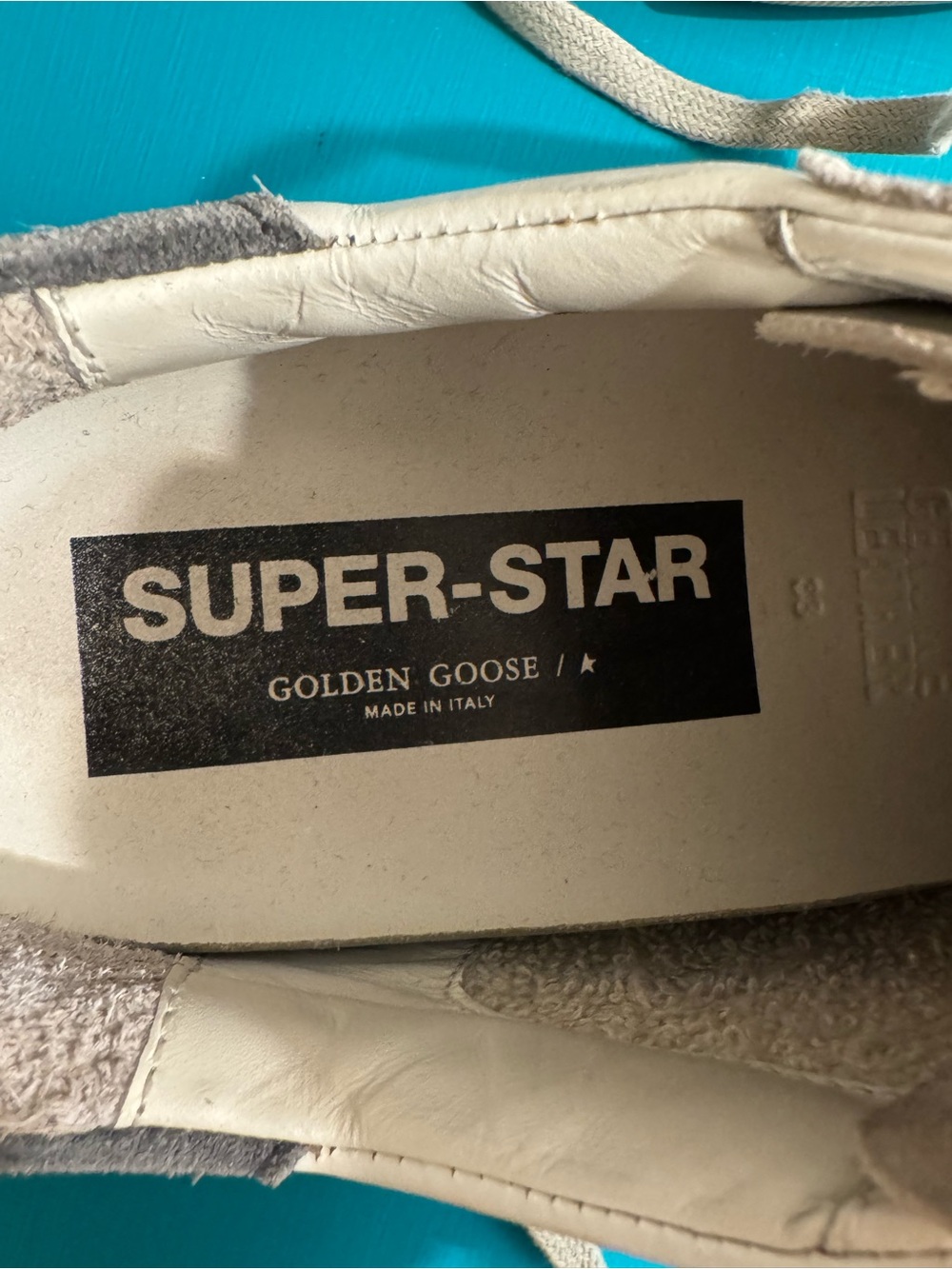 Golden Goose White Leather Sneakers with Black Star - Picture 4 of 5